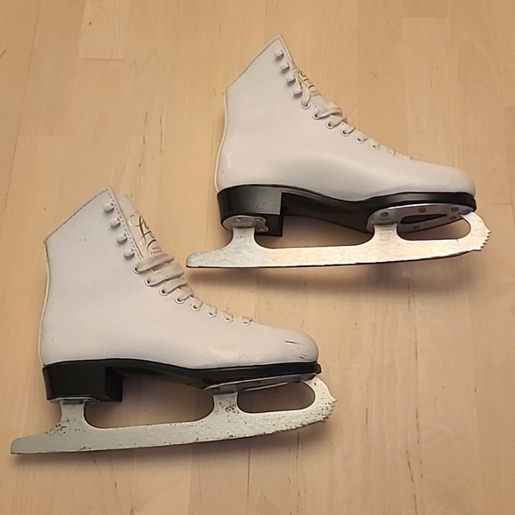 NWOT VTG Lange Libra White Leather Womens Iceskates/Figureskates - Picture 1 of 17